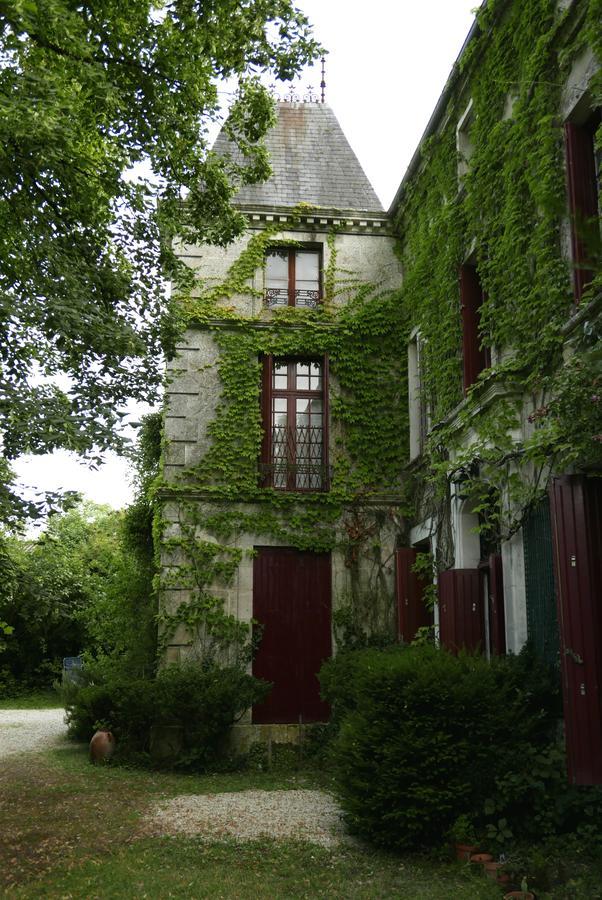 Bed and Breakfast La Cure Du Maine Charles Birac  Exterior foto